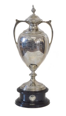 Lot 219 - An impressive George V silver twin handled cup