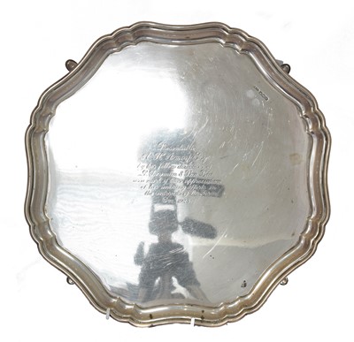 Lot 190 - A George V silver salver