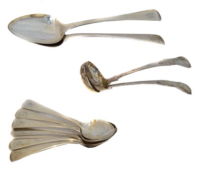 Lot 197 - A selection of silver flatware