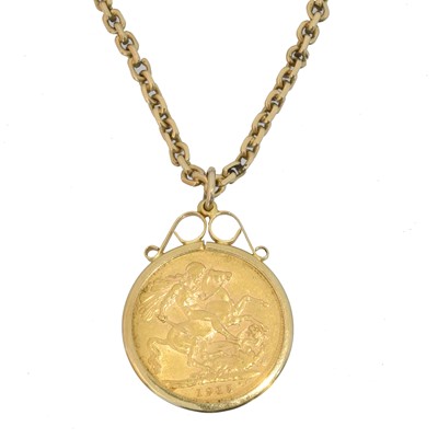 Lot 89 - A George V sovereign.