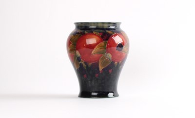 Lot 196 - William Moorcroft