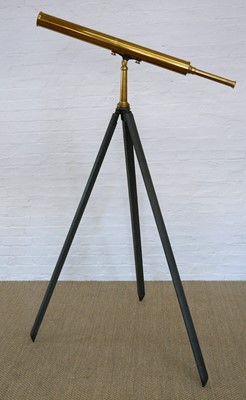 Lot 114 - Broadhurst and Clarkson brass telescope on stand