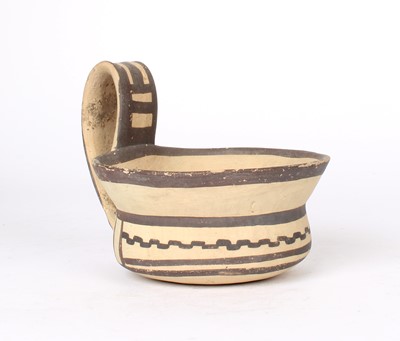Lot 98 - An Ancient Greek Daunian Pottery Kyathos