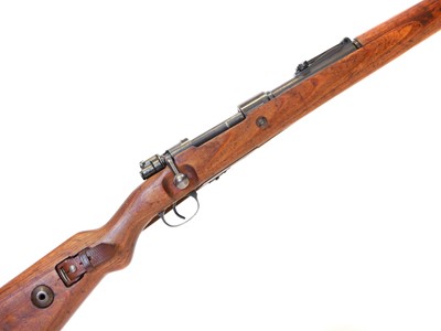 Lot 312 - German WWII Model 98 7.92 / 8x57 bolt action...