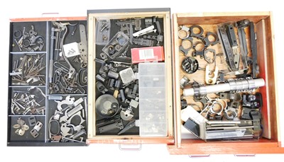 Lot 463 - Collection of various gun parts and spares,...