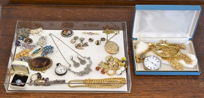 Lot 95 - A selection of costume jewellery.