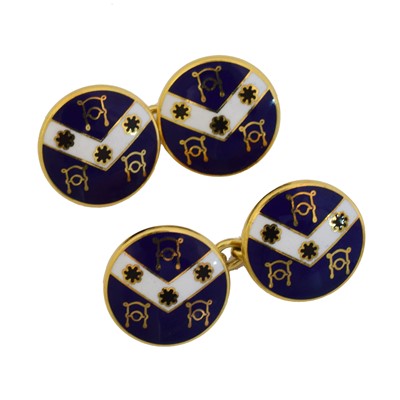 Lot 191 - A pair of 9ct gold enamel cufflinks.