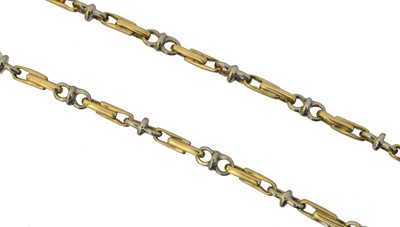 Lot 46 - A chain necklace.