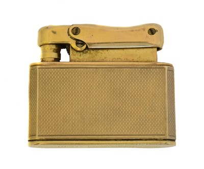 Lot 145 - A 9ct gold Calibri Monopol lighter.