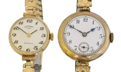 Lot 105 - Two 9ct gold wristwatches.