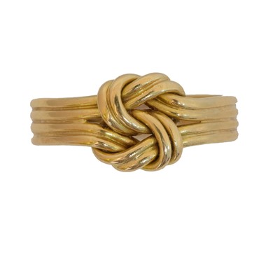 Lot 45 - A Victorian band ring.