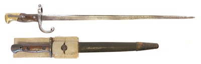 Lot 173 - RFI SMLE P.1907 rifle bayonet with scabbard...
