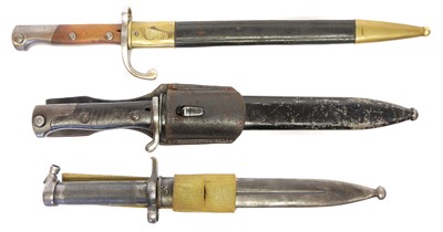 Lot 171 - Three bayonets and scabbards, including a 1908...
