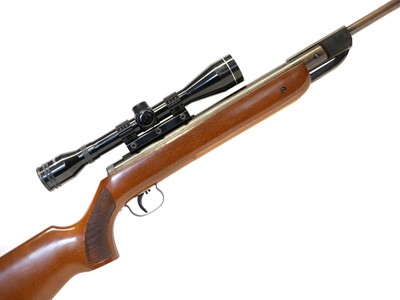 Lot 137 - Diana model 35 .22 air rifle, serial number...