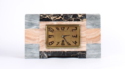 Lot 142 - French Art Deco Marble Mantel Clock