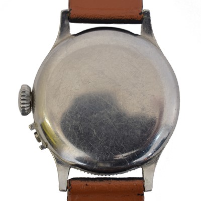 Lot 225 - A WWII Longines Weems Air Ministry RAF pilot/navigators manual wind wristwatch.