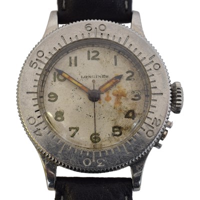Lot 225 - A WWII Longines Weems Air Ministry RAF pilot/navigators manual wind wristwatch.