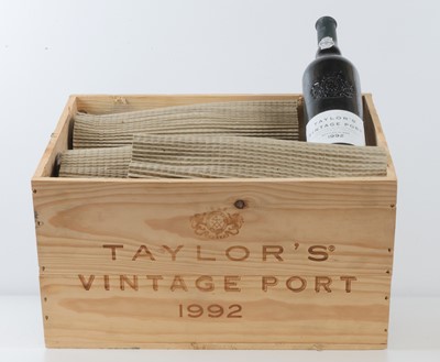 Lot 46 - 12 Bottles in previously unopened OWC Taylors Vintage Port