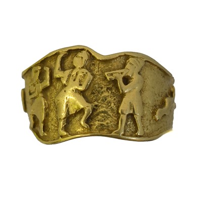 Lot 53 - An 18ct gold open band ring.