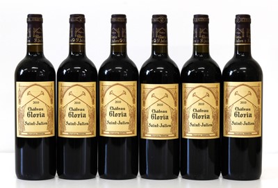 Lot 17 - 6 Bottles Chateau Gloria St Julien 2010