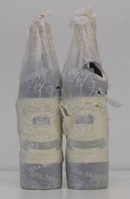 Lot 179 - 2 Bottles La Rioja Alta Gran Reserva 904 Vintage 2005
