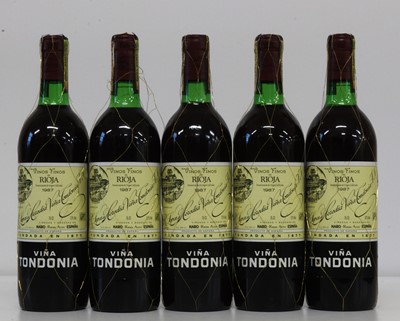 Lot 182 - 5 Bottles Rioja R.Lopez de Heredia Vina Tondonia Reserva Vintage 1987