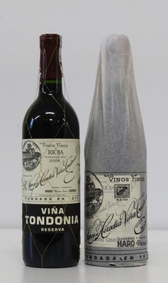 Lot 184 - 2 Bottles Lot Mixed Vintages Rioja R.Lopez de Heredia Vina Tondonia