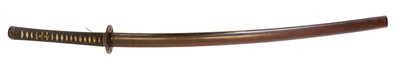 Lot 124 - Japanese Katana, 70.5cm cutting edge, 13mm...