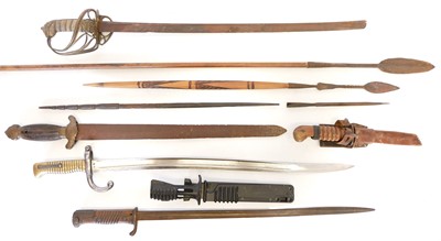 Lot 149 - Collection of edged weapons, to include a...