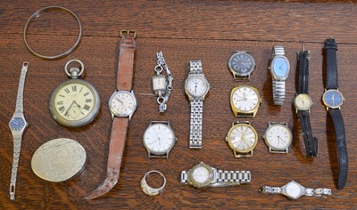 Lot 109 - A selection of watches.