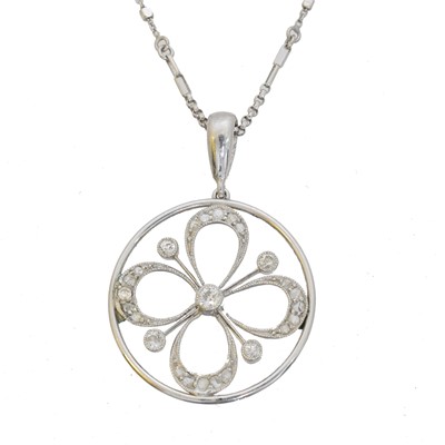 Lot 67 - An early 20th century diamond pendant.