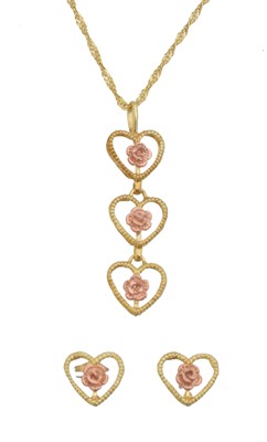 Lot 19 - A 9ct gold suite of jewellery.