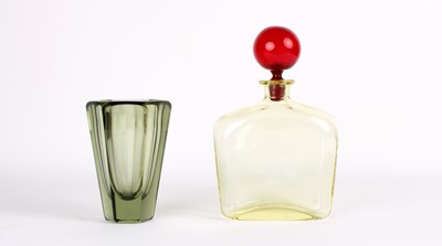 Lot 34 - Vicke Lindstrand (Swedish 1904-1983) for Kosta