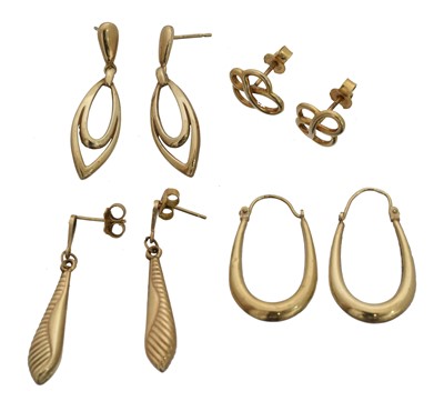 Lot 11 - A selection of 9ct and yellow metal earrings.