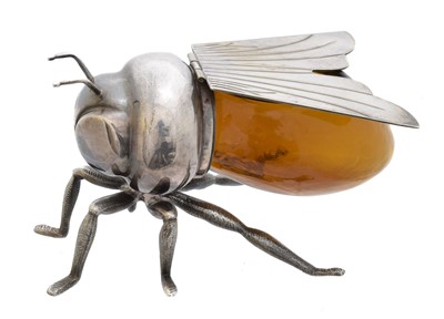 Lot 1 - An EPNS and amber glass bee honey pot by Mappin & Webb.
