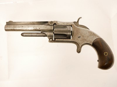 Lot 21 - Smith and Wesson .32 rimfire revolver, serial...