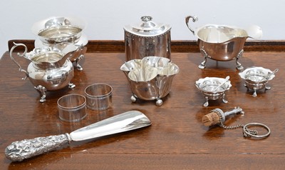 Lot 22 - A selection of silver and white metal items.