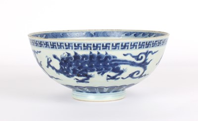 Lot 87 - A Chinese Blue and White "Dragon" Bowl