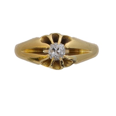 Lot 91 - An 18ct gold diamond single stone ring.