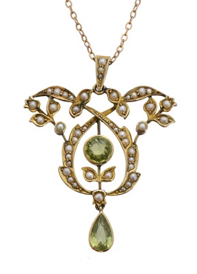 Lot 52 - A peridot and split pearl pendant.