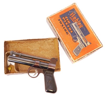 Lot 99 - Boxed Webley and Scott Junior .177 air pistol,...