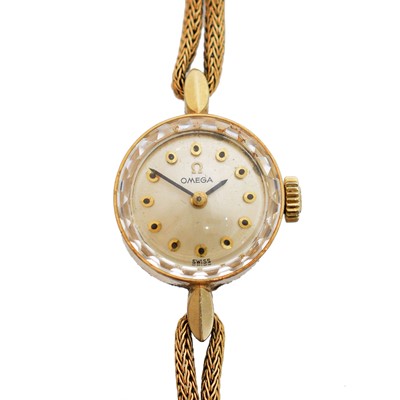 Lot 203 - A 1960s 14k gold Omega manual wind wristwatch, ref. 5729.