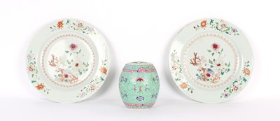 Lot 57 - A Pair of 18th Century Chinese Famille Rose Dished Plates