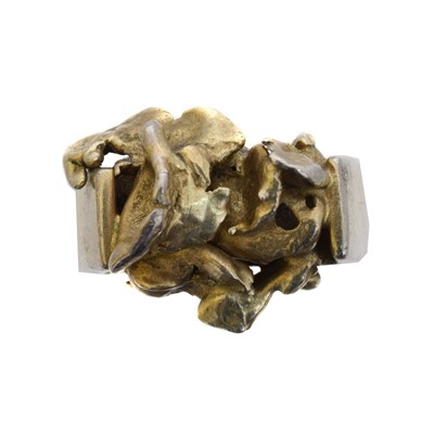 Lot 95 - A silver dress ring by Graham Watling.
