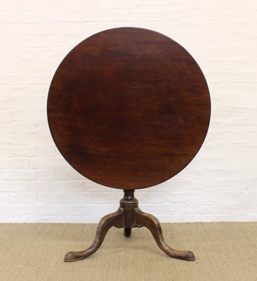 Lot 218 - A George III Mahogany Tilt-Top Tripod Occasional Table
