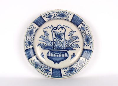 Lot 32 - An 18th Century Dutch Delft Charger