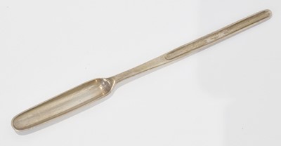 Lot 84 - A George III silver marrow scoop.