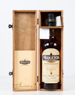 Lot 66 - 1 Bottle (70cl.) Midleton Very Rare Irish Whiskey