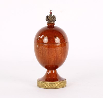 Lot 250 - A Limited Edition "Eternity Egg" by Theo Fabergé