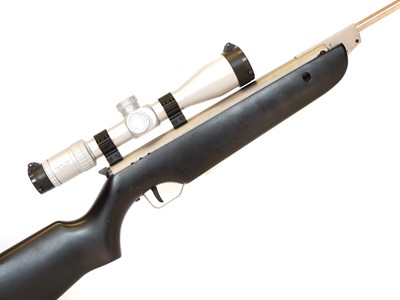 Lot 100 - Cometa -300 .22 air rifle, serial number 10708-...